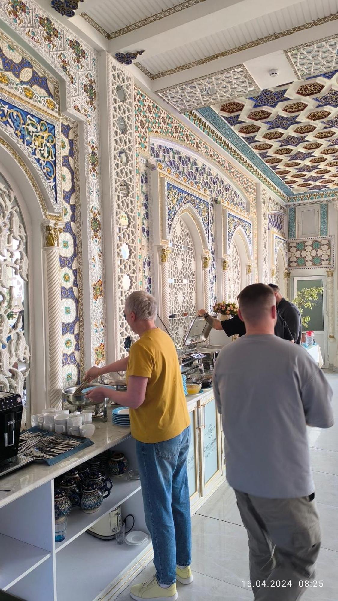 Bibikhanum Hotel Самарканд Екстериор снимка