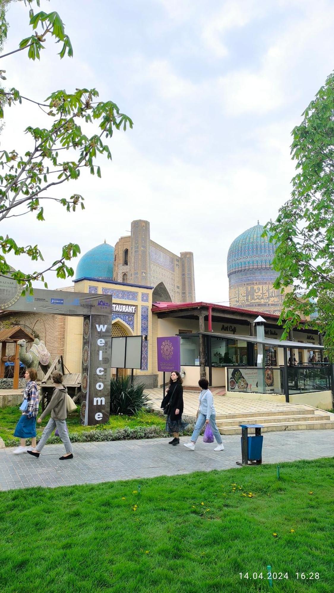 Bibikhanum Hotel Самарканд Екстериор снимка